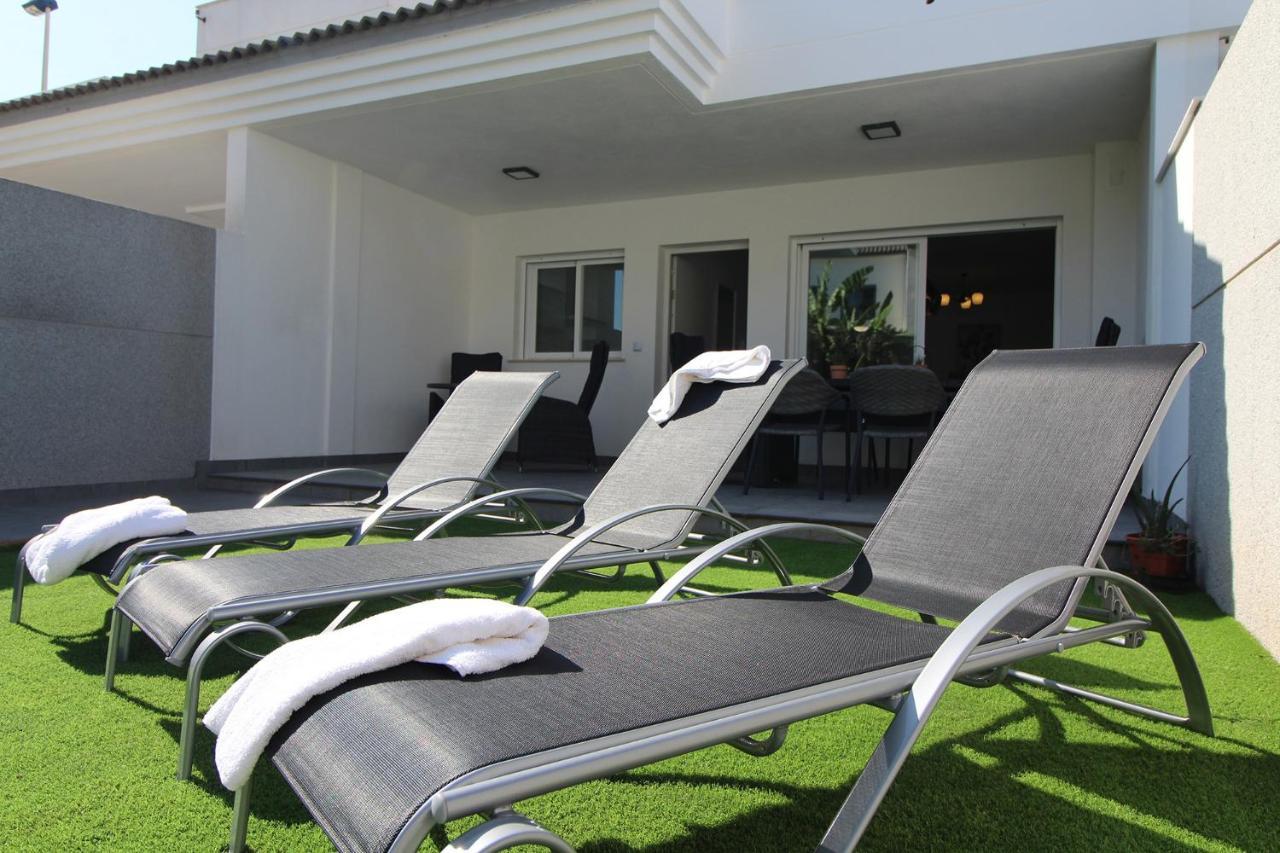 サグント Global Properties, Bonito Adosado Con Jardin En La Playa De Almardaヴィラ エクステリア 写真